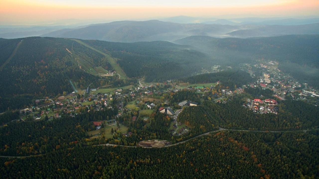 Resident Harrachov Family Apartment Zewnętrze zdjęcie