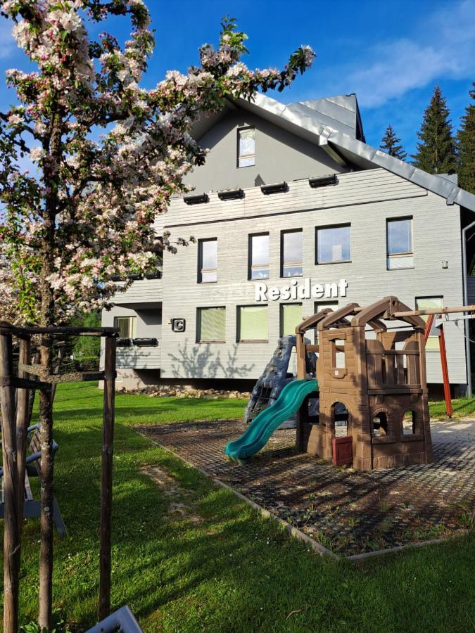 Resident Harrachov Family Apartment Zewnętrze zdjęcie